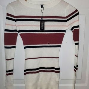 New with tag Express ling sleeve sweater